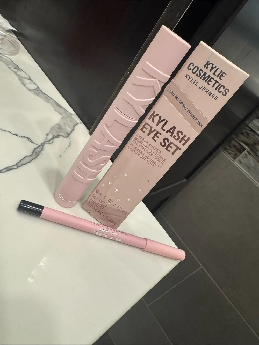 Kylie Cosmetics Kylash Eye Set